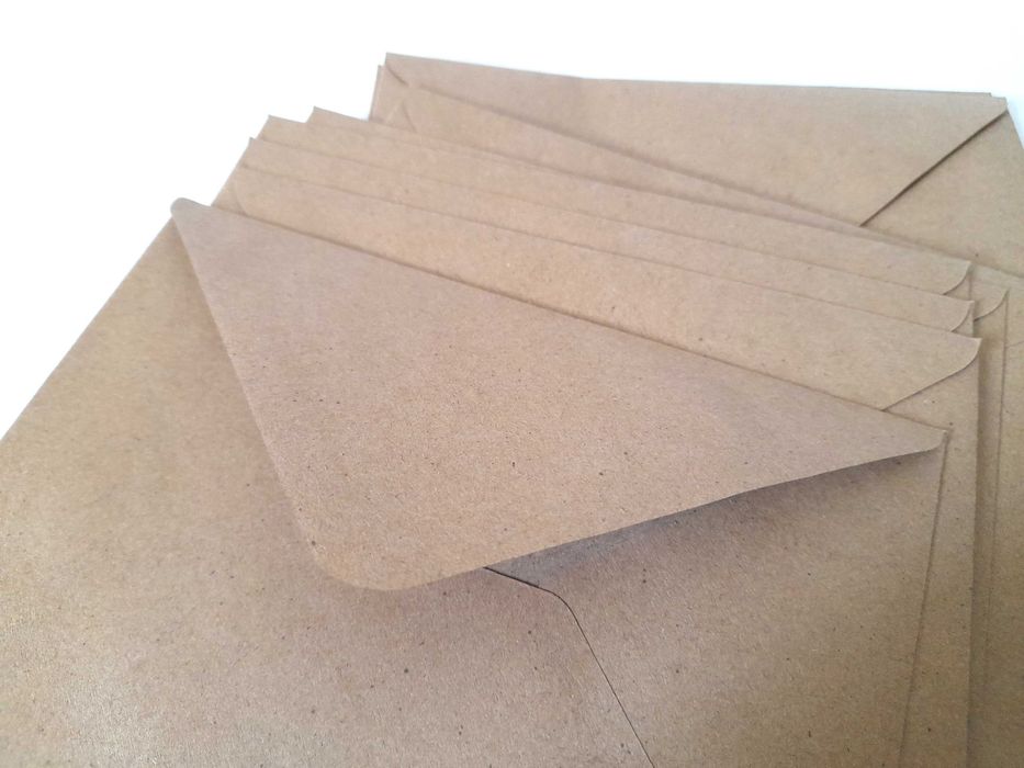 Envelopes Natural 12x17.6cm - um pouco maior que C6