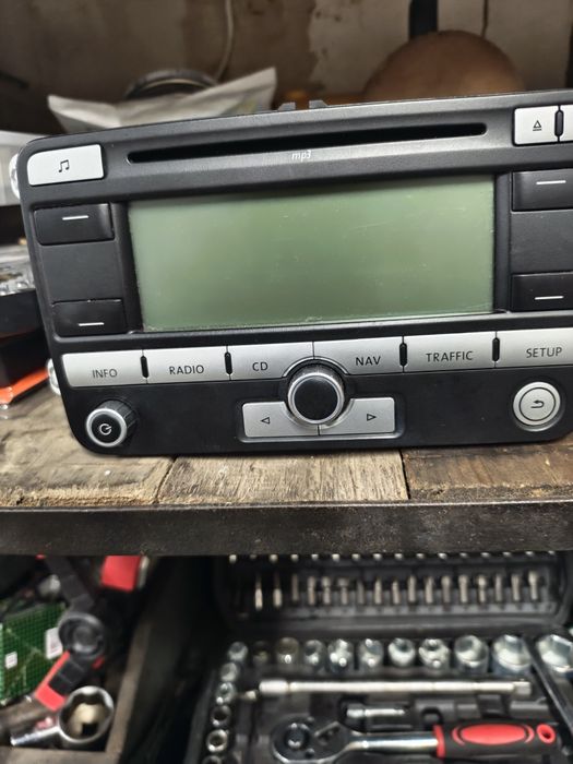 Radio samochodowe Passat B6