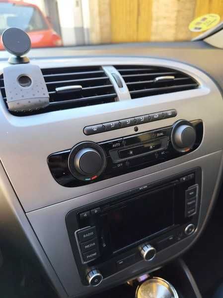 SEAT Leon 1.6 TDI Sport Full Extras