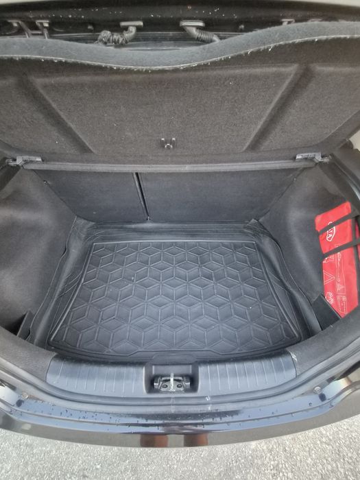 Kia ceed 1.4 coupe gasolina