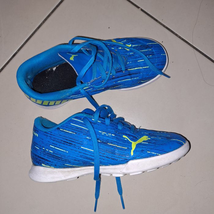 Buty Puma do piłki nożnej rozm. 31