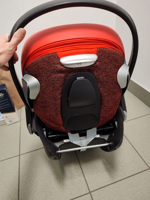 Fotelik Cybex Cloud T I-Size + baza