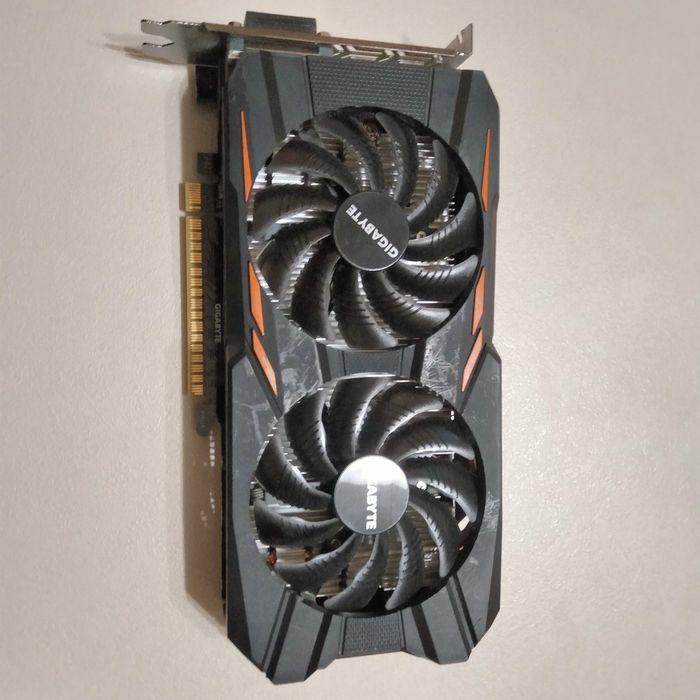 Відеокарти Gtx, Radeon, Qadro