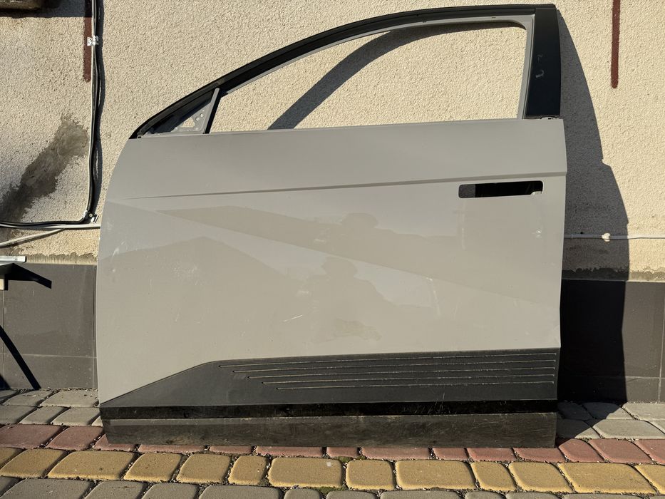 Дверка передня ліва хундай ионик дверь левая Hyundai ionik ioniq хюнда