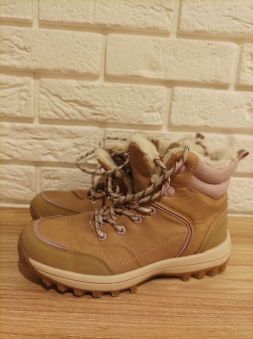 Trzewiki dziewczęce