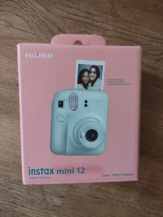 Nowy nieużywany instax mini 12 mint green