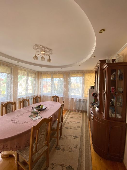 Продаж добротного будинку