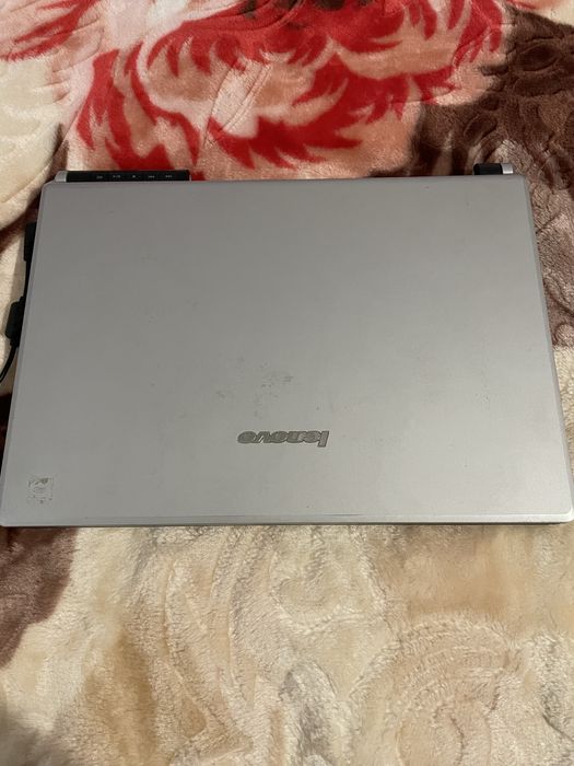 Lenovo 7757-Y410