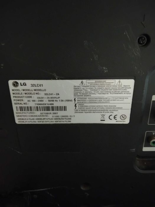 Televisao LG  mais duas de oferta Tudo a funcionar