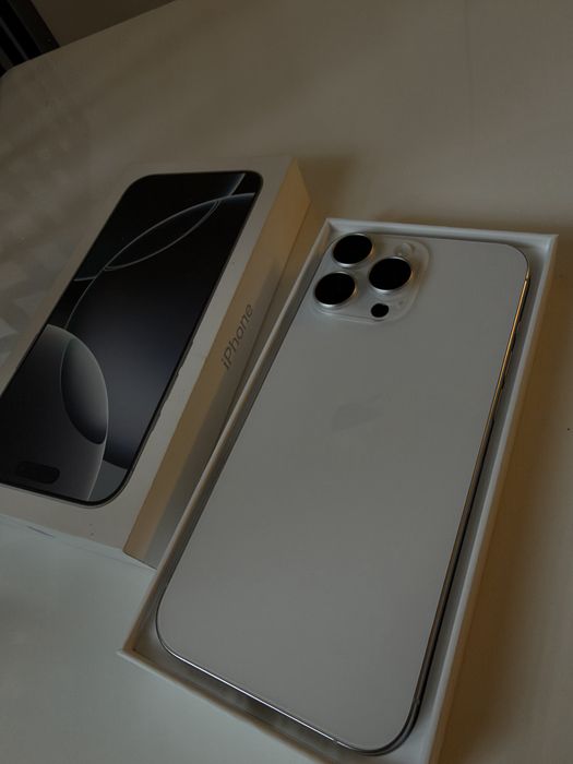 Iphone 16 pro max 512gb tytan biały