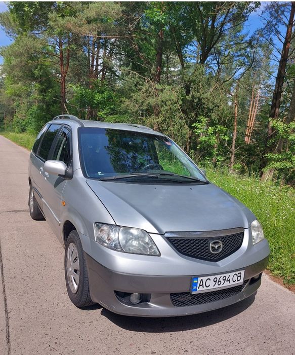 Мазда mpv 2002року