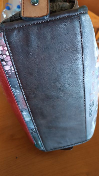 Mala / Carteira Anekke