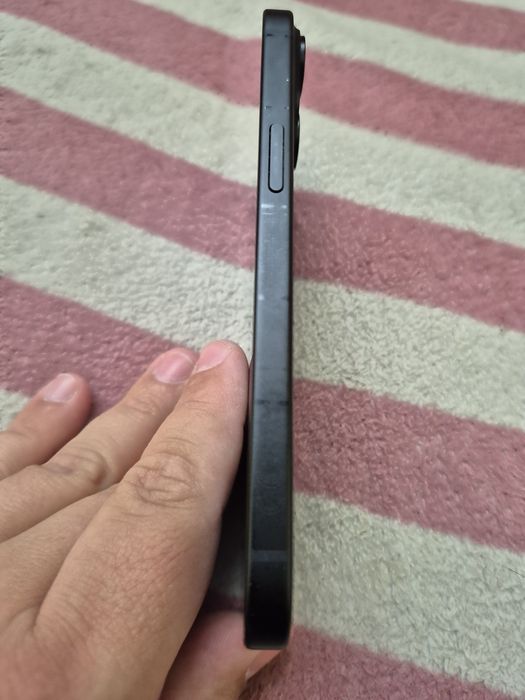 IPhone 15 czarny