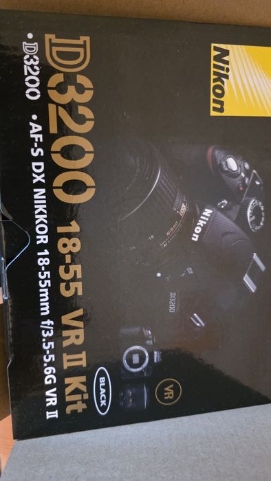 Nikon D3200 + AF-S DX 18-55 / Mochila Lowpro