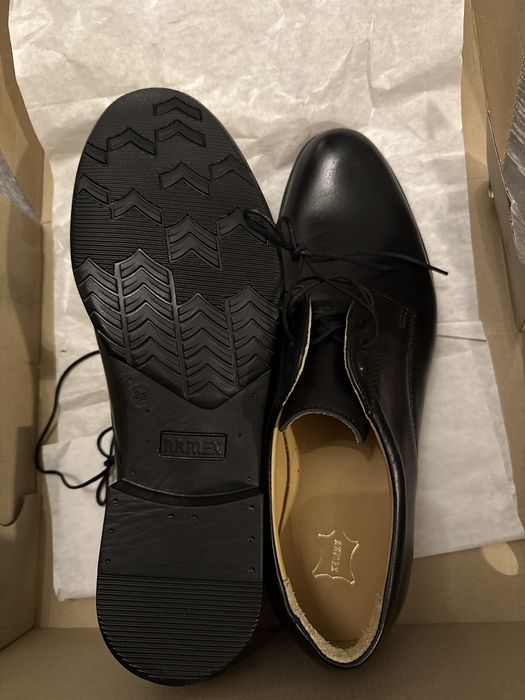 Półbuty wyjsciowe skórzane wz. 916b/MON rozm. 28/43