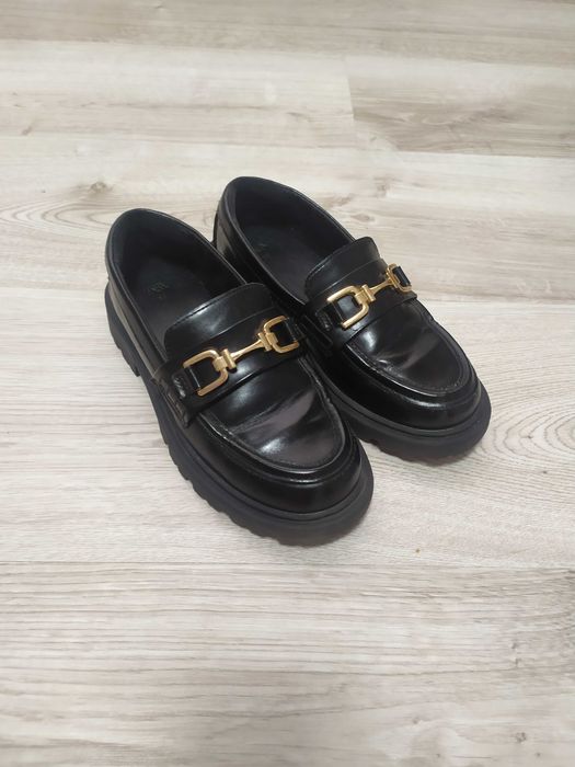 Туфлі, лофери Zara