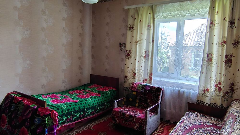 Продається будинок в центрі с. Велика Круча