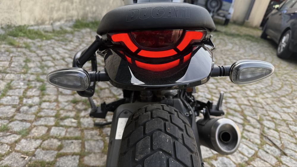 Ducati Scrambler 800 Icon