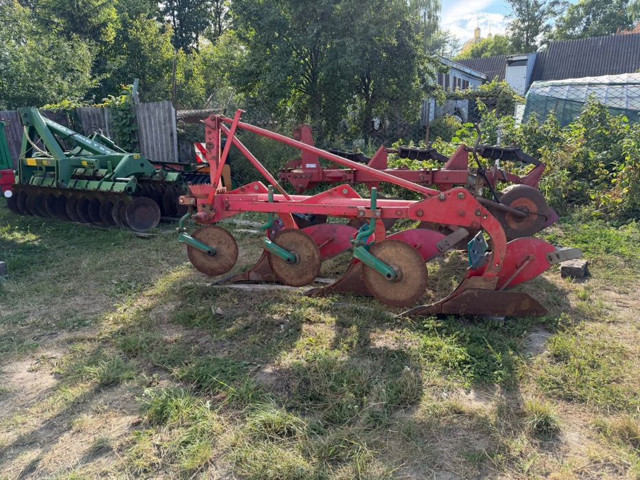Плуг Kverneland 3-х корпусний 35 40 Квернеланд 14 16 cali Lemken opal 090 90