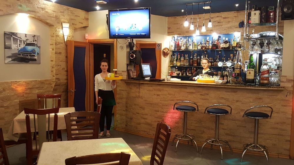 Продам кафе, бар, ресторан, ж/м Тополь, Победа, Кирова