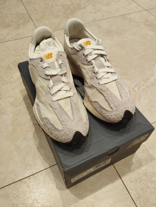 New Balance U327WCA