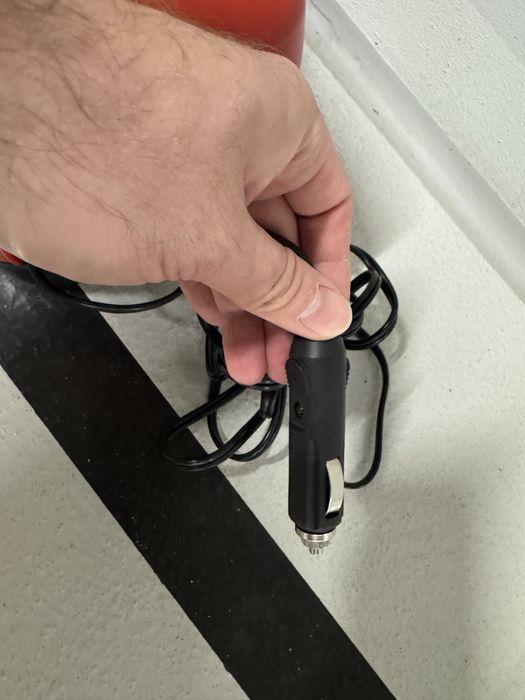 Black+Decker ASI300 kompresor samochodowy