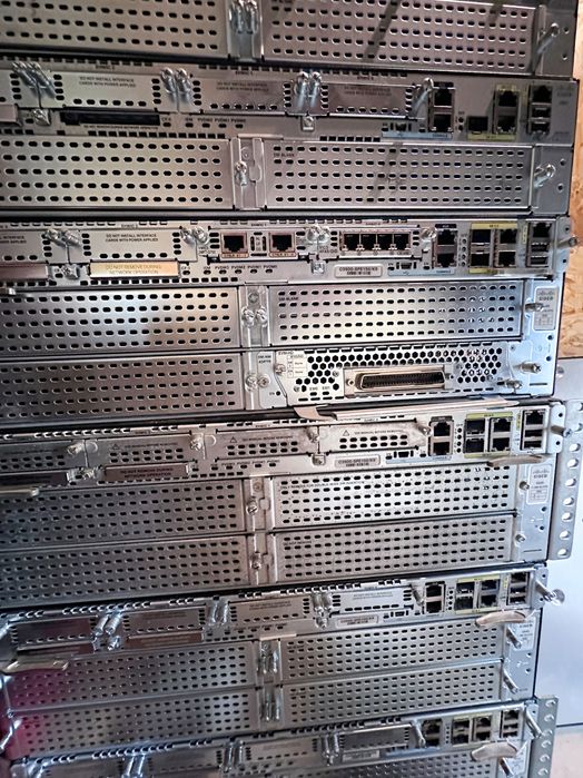 Роутер / Маршрутизатор Cisco 3925 / 3945 Integrated Services Router