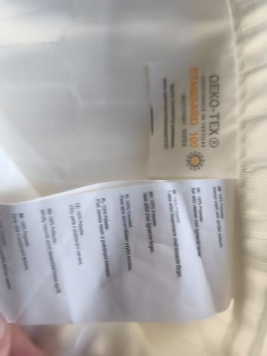 Dwie zasłonki białe nowe ale bez metek