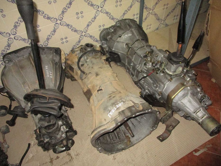 Caixa de velocidades para Nissan Terrano II 2.7 TDI 4x4 (2004) 32131G234