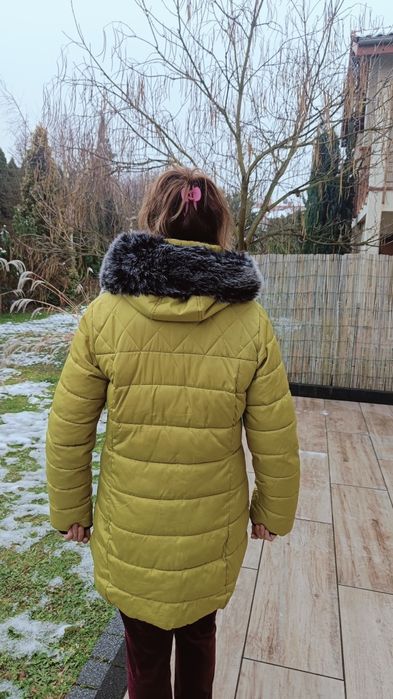 Damska kurtka zimowa XL CARRY plus chusta gratis