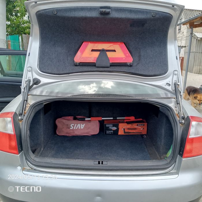 Автомобіль АУДІ А4 Б6