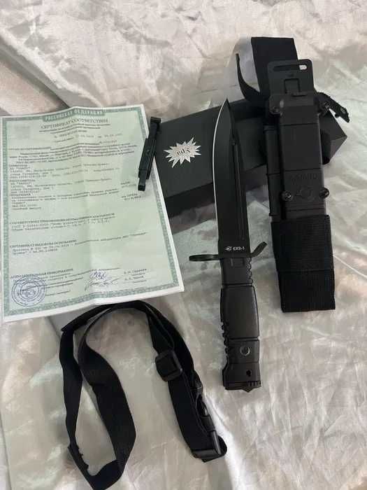 Nóż taktyczny czarny