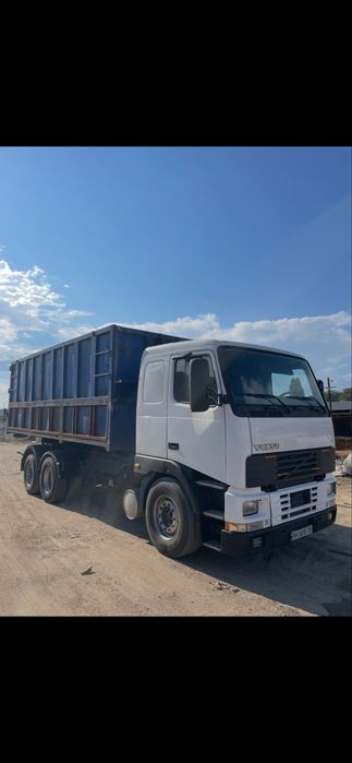 Продам  Volvo fh 12 ,трех осная,самосвал,мультилифт,общая масса 26тонн.