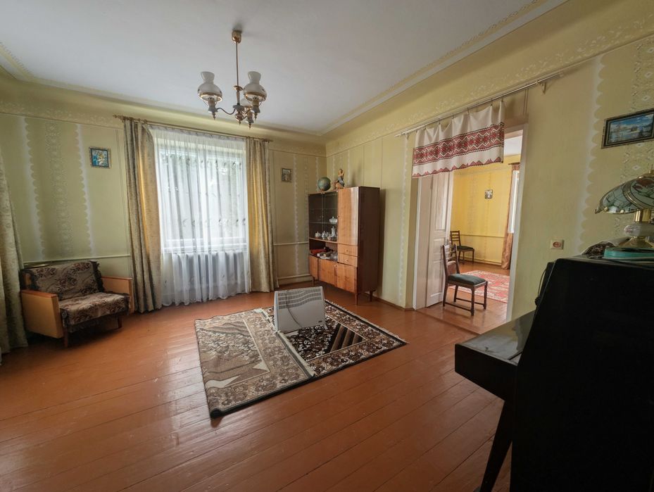 Продаж будинку 152 м² з ділянкою 60 соток с. Унятичі
