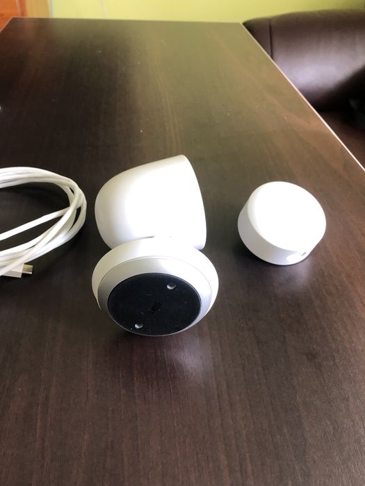 Kamera Nest wewnetrzna dzialajaca w ciemnosci