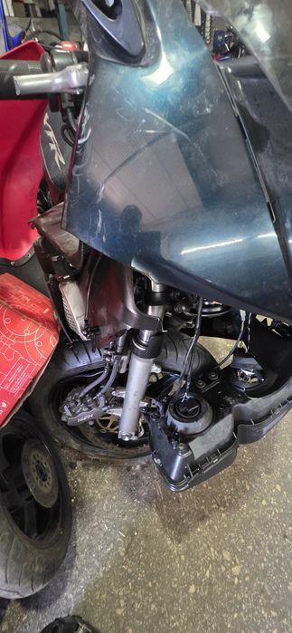 VFR 800 FI 2000 para peças