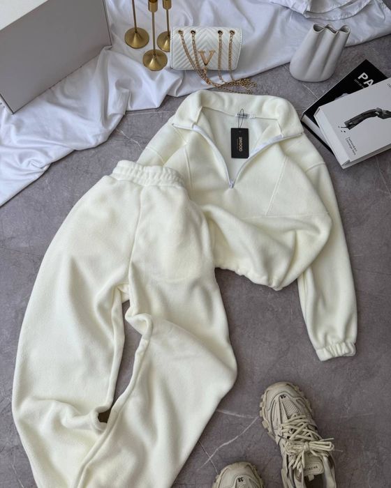 Теплый костюм женский двойка джогеры+кофта флис