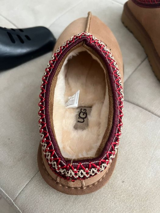 Ugg Tasman castanho