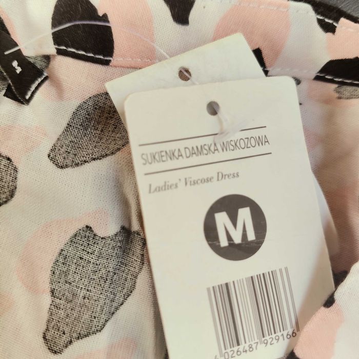 Nowa sukienka M.