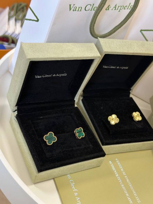 Сережки біжутерія кульчикі пусети Van Cleef