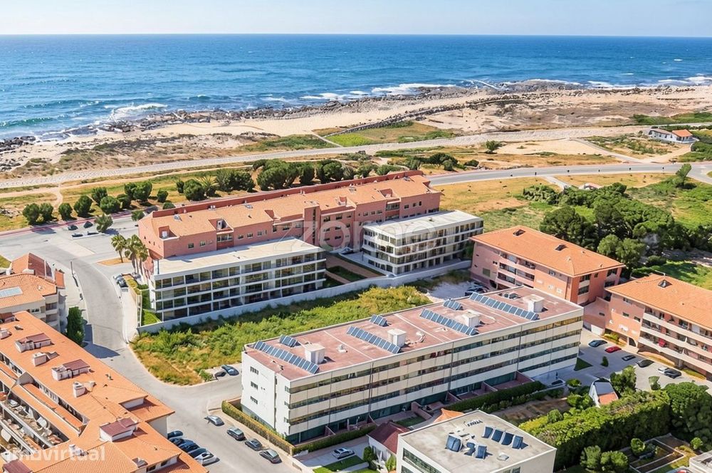 Apartamento T3, São Felix Marinha, V.N.Gaia - Fracção AC - Piso 0