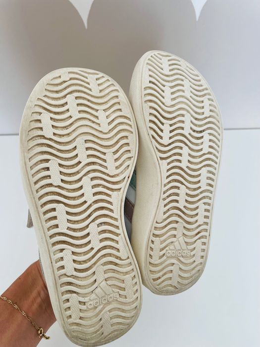 Sneakersy Adidas Court 3.0 r.28