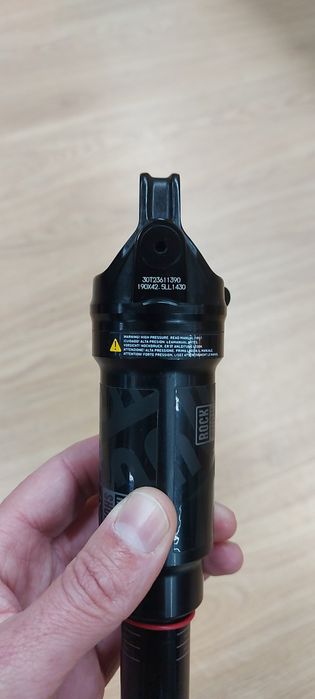 Amortecedor rockshox sidluxe select+ 190 x 42,5mm.