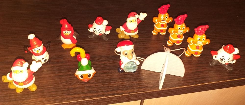 Повторы новогодних киндеров