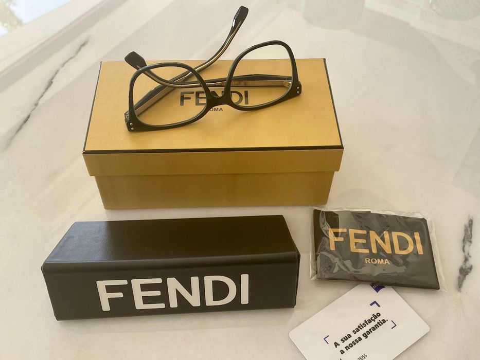 Óculos/ Armações Fendi em massa preto