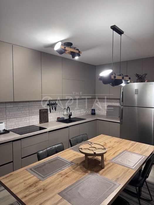 Пропонується в оренду двоповерховий будинок в КМ Нова Олександрівка