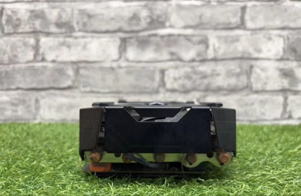 Відеокарта Gigabyte AORUS GTX 1080 Ti 11GB