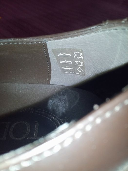 Tod's brogue derby gommino sole оригінальні шкіряні туфлі чоловічі
