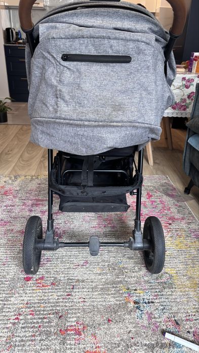 wózek kinderkraft czarny