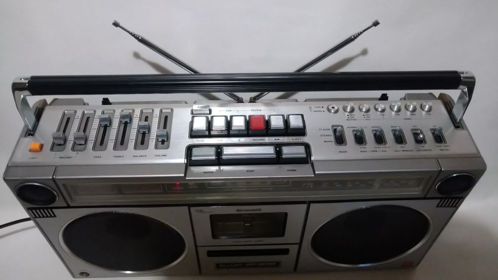 Магнитола Sharp GF-9090H